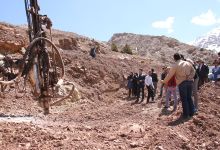 گزارش تصویری بازدید رئیس  و دانشجویان کارشناسی ارشد معدن ، نفت و ژئوفیزیک ازمعدن بوکسیت تاش 